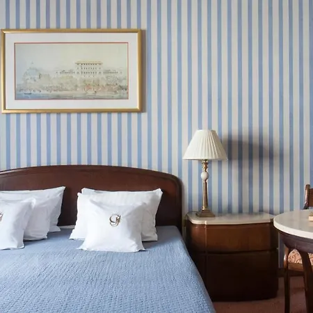 Hotel Grand 5*