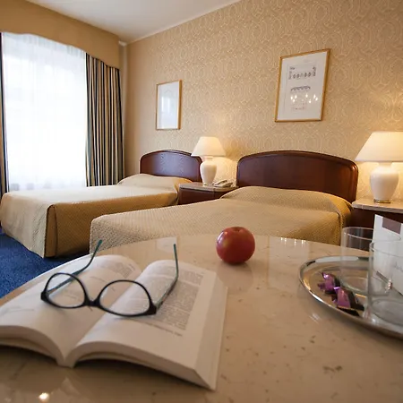 Grand Hotel 5*