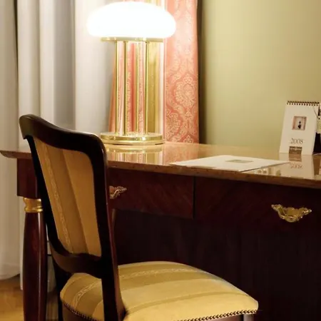 Hotel Grand 5*