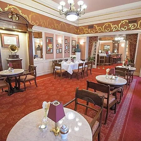 Grand 5* Krasków