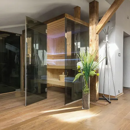 Hotel Grand 5*