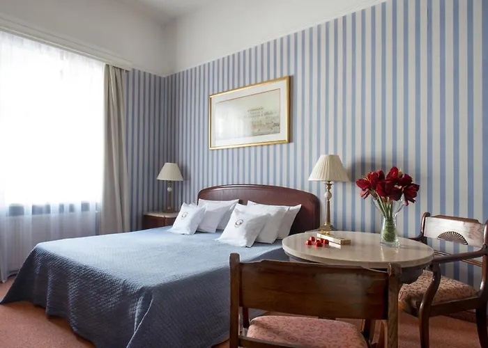 Grand 5* Краков