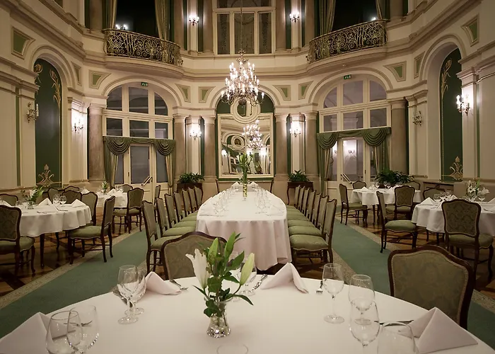 Grand 5* Краков