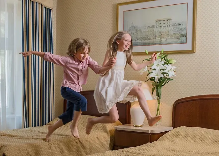 Grand 5* Краков