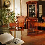 Отель Grand